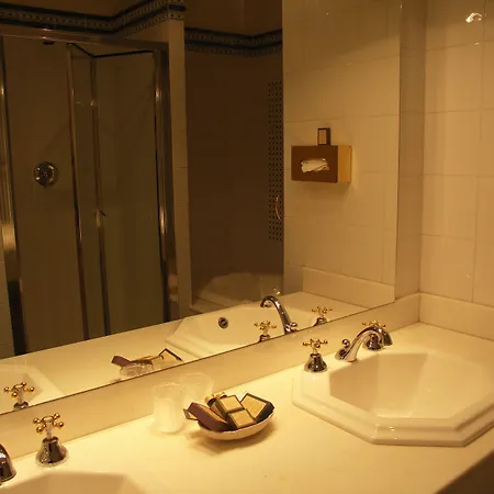 La Chartreuse Du Val Saint Esprit Hotel 4*