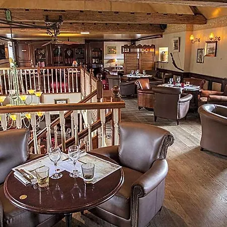 Hotel La Chartreuse Du Val Saint Esprit 4*