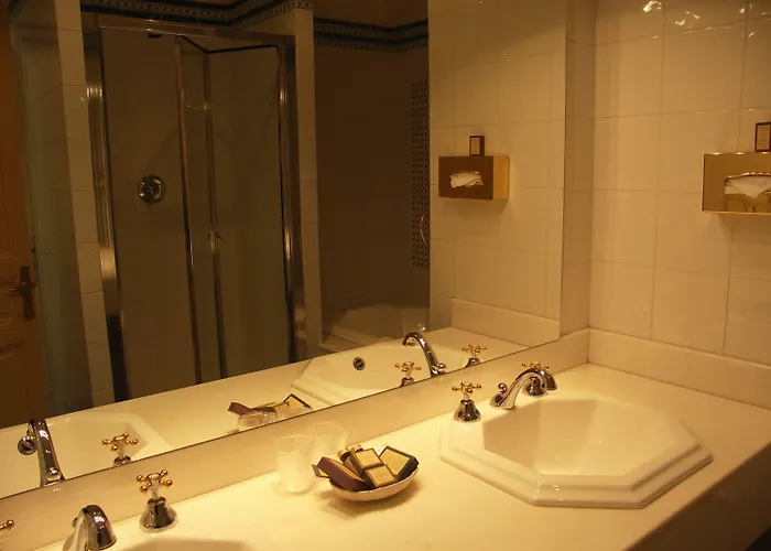 La Chartreuse Du Val Saint Esprit Hotel 4*