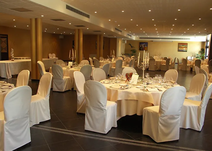 Hotel La Chartreuse Du Val Saint Esprit